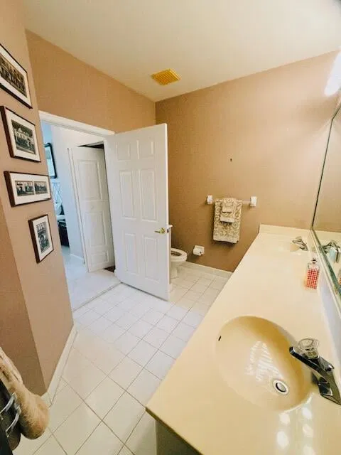 Unit 1 photo 21