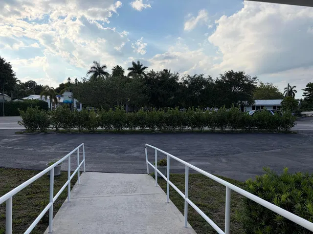 Residence photo 3