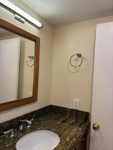  Residence photo 34