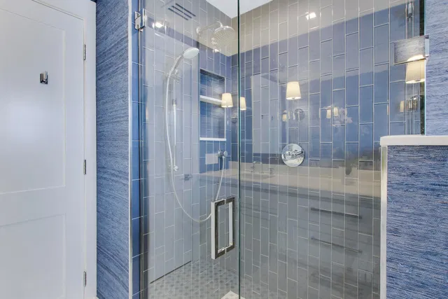Admirals Cove Residence photo 31