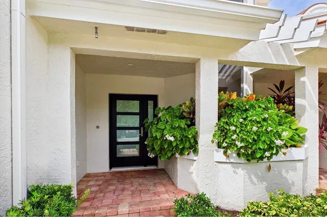 Admirals Cove Residence photo 35