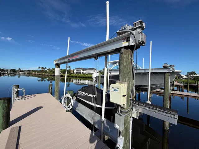 Admirals Cove Residence photo 37