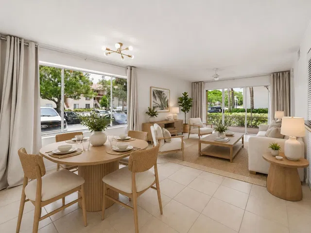 Residence photo 11