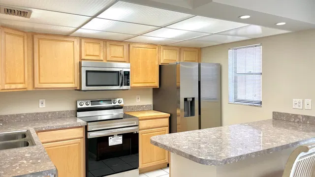  Residence photo 9