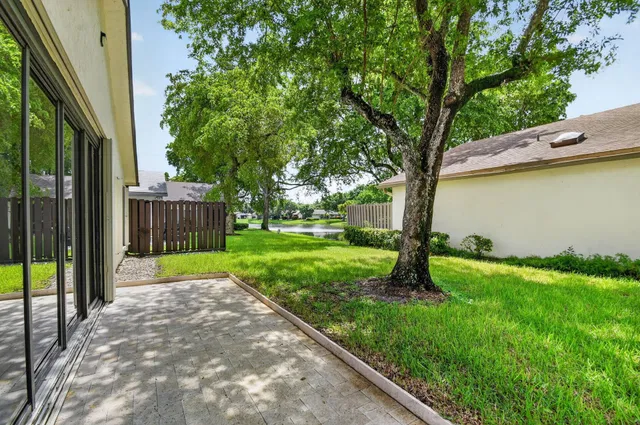  Residence photo 29