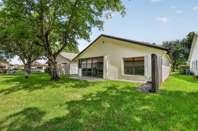  Residence photo 31