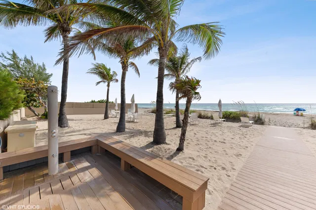 North End Palm Beach Unit 102 photo 2