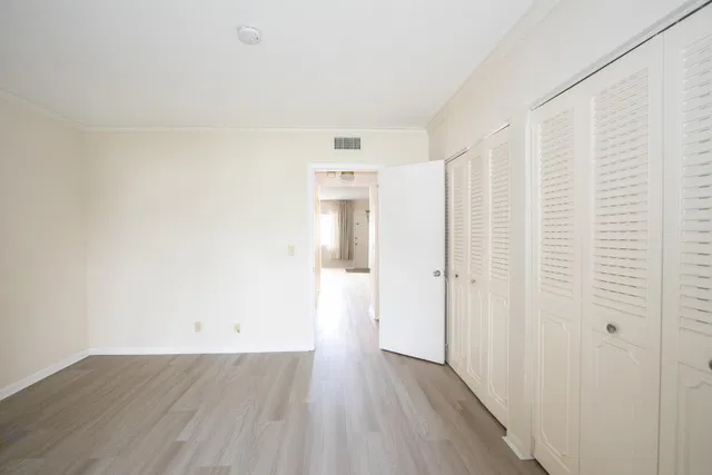 Unit 208 photo 13