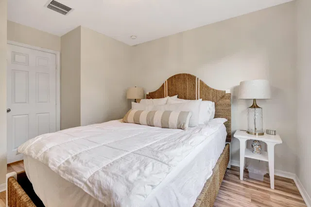 Residence photo 20