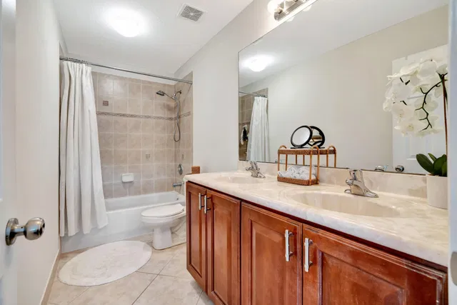 Residence photo 26
