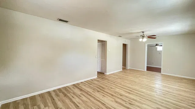 Residence photo 8