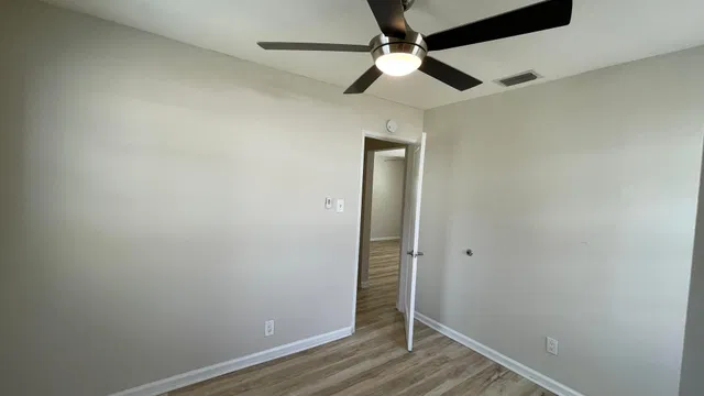 Residence photo 12