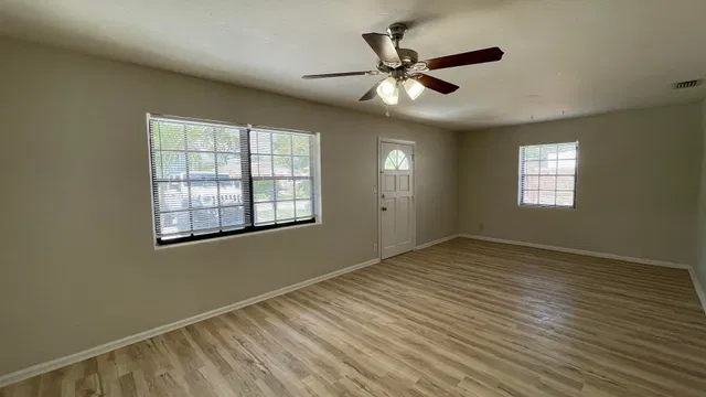 Residence photo 13