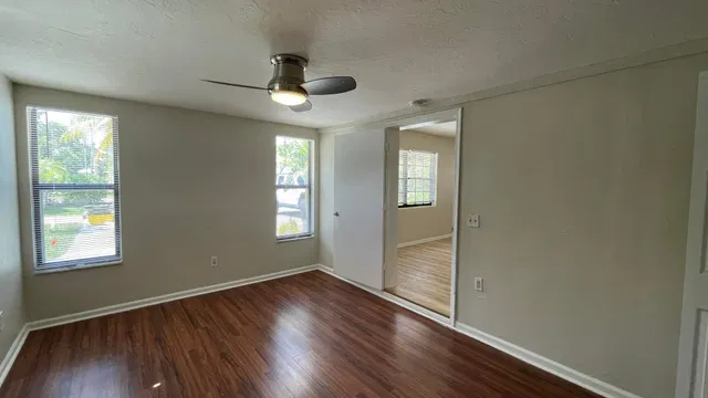 Residence photo 15