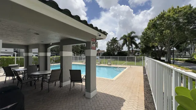 Residence photo 9