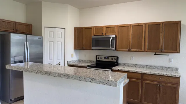 Residence photo 10