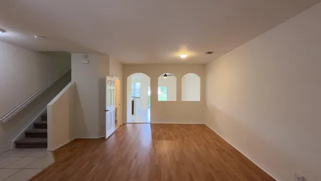 Residence photo 17