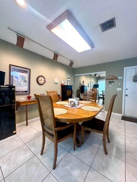 Residence photo 9