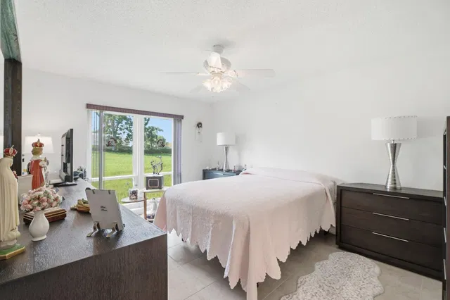 Residence photo 10
