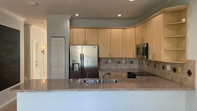 Residence photo 5
