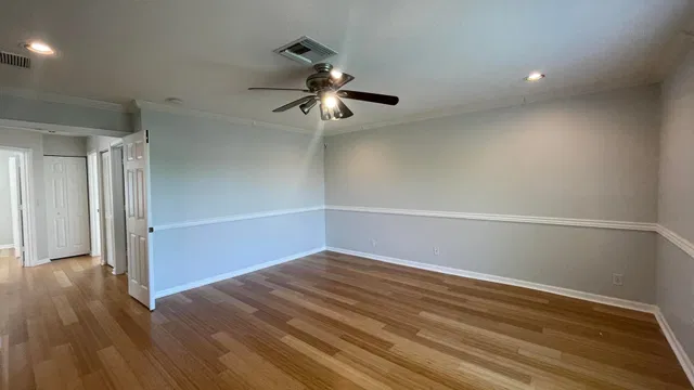 Residence photo 10