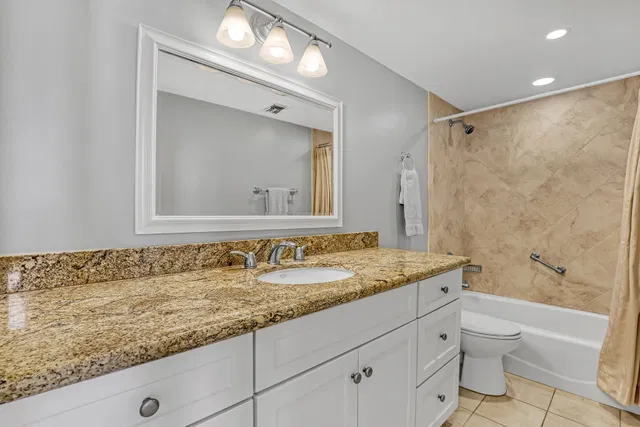 Singer Island Unit A-22A photo 16