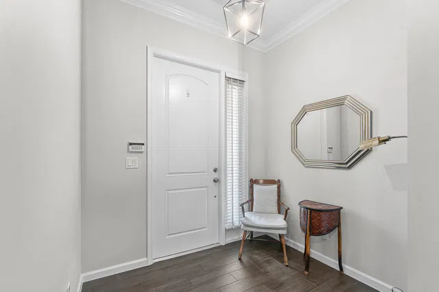  Residence photo 5
