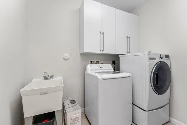  Residence photo 15