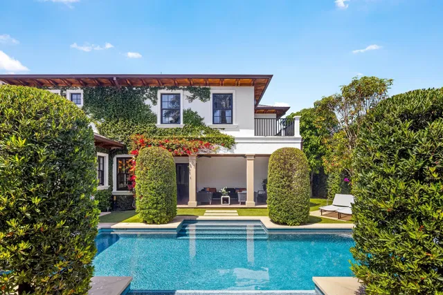 North End Palm Beach Residence photo 2