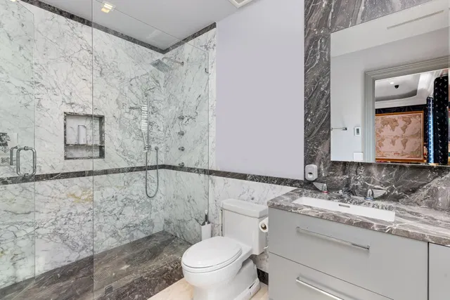 North End Palm Beach Residence photo 35