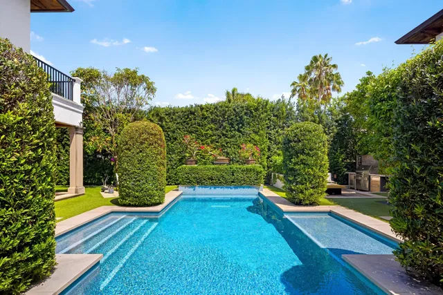 North End Palm Beach Residence photo 46