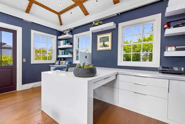 North End Palm Beach Residence photo 57