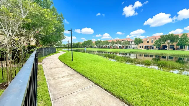  Residence photo 26
