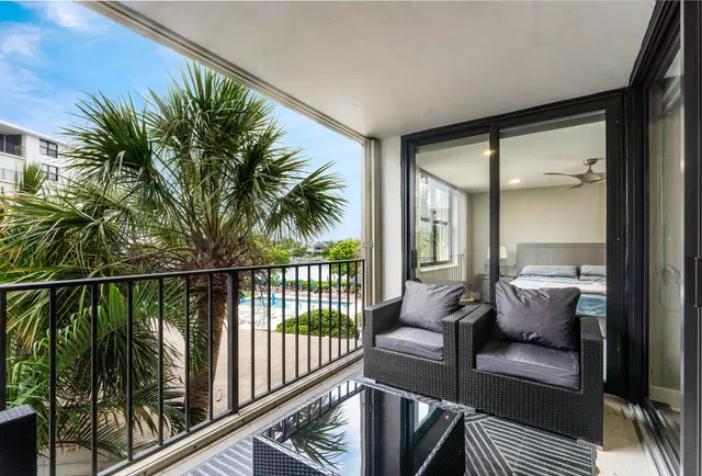 South Palm Beach Unit 304 photo 22