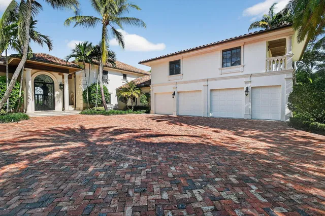Admirals Cove Residence photo 6