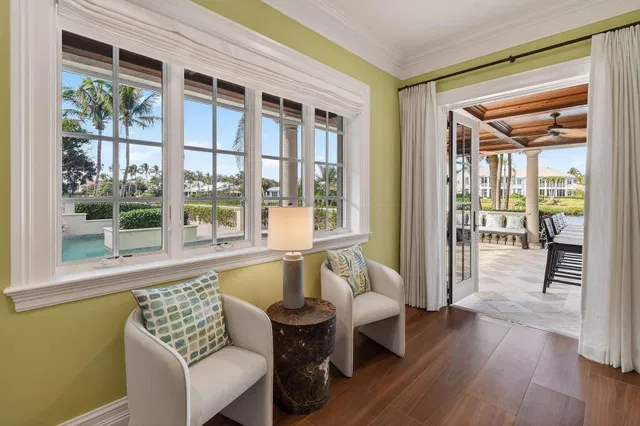 Admirals Cove Residence photo 24