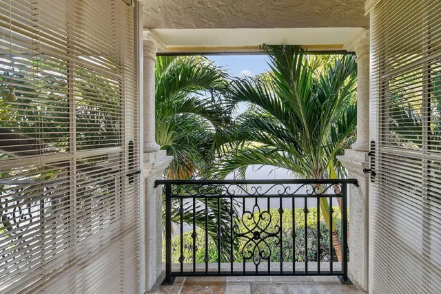 Admirals Cove Residence photo 56