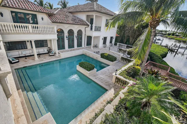 Admirals Cove Residence photo 58