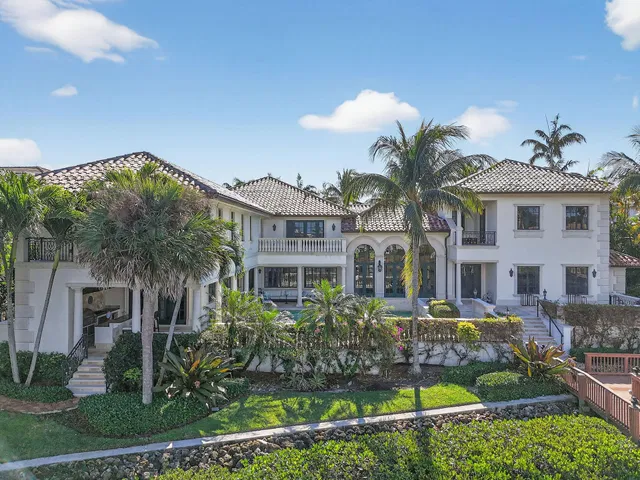 Admirals Cove Residence photo 96