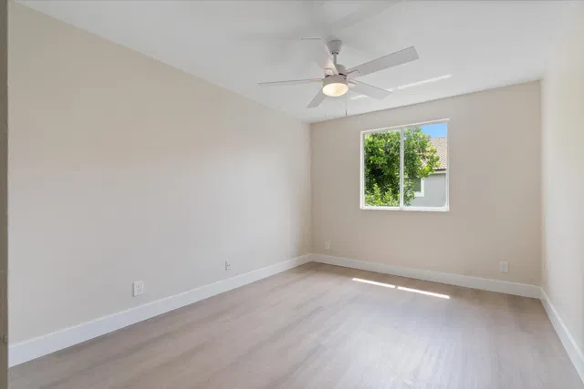 Residence photo 20