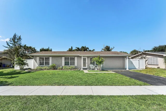 Residence photo 3