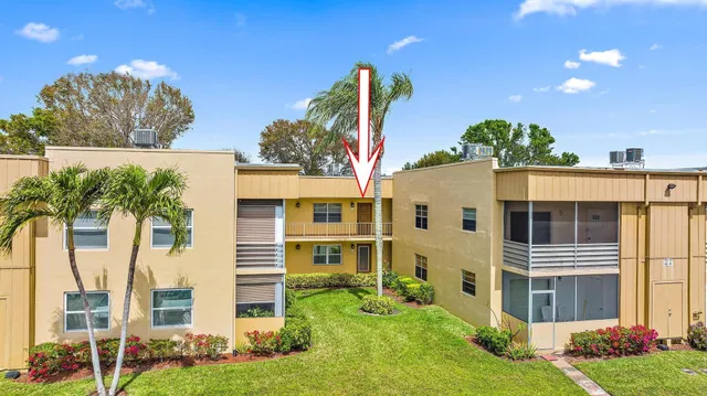 Residence photo 16