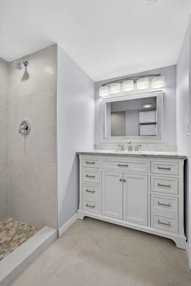 Via Poinciana Lake Worth Unit 202 photo 15