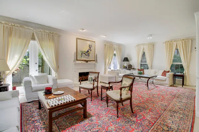 North End Palm Beach Residence photo 2