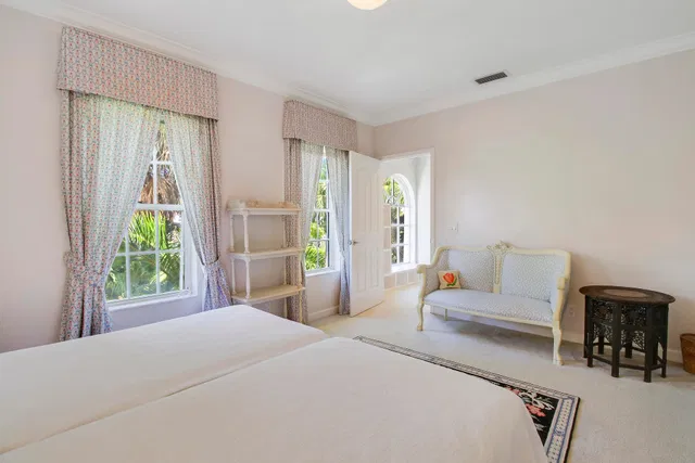 North End Palm Beach Residence photo 12