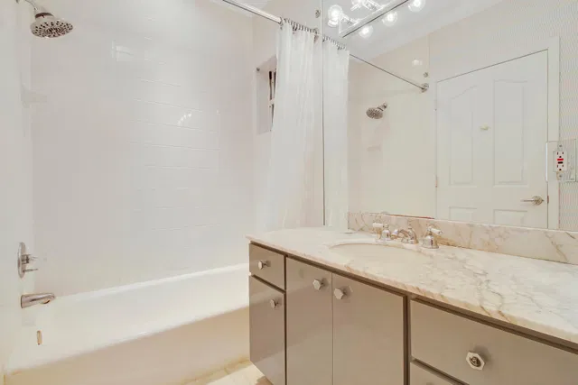 North End Palm Beach Residence photo 14