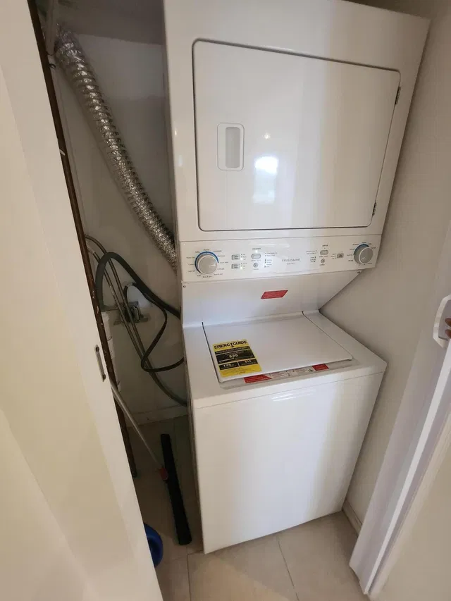  Unit 205 photo 10