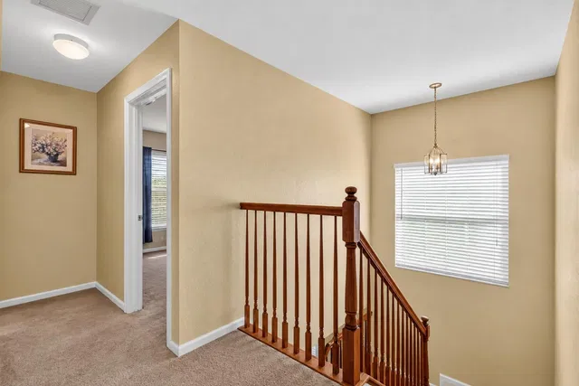 Residence photo 17