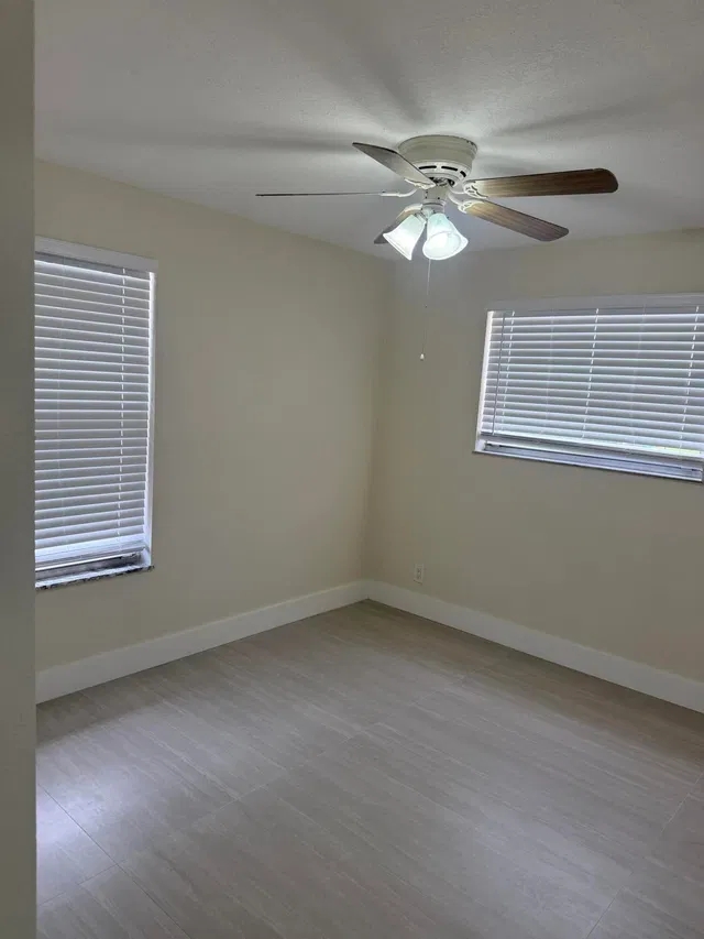 Residence photo 11