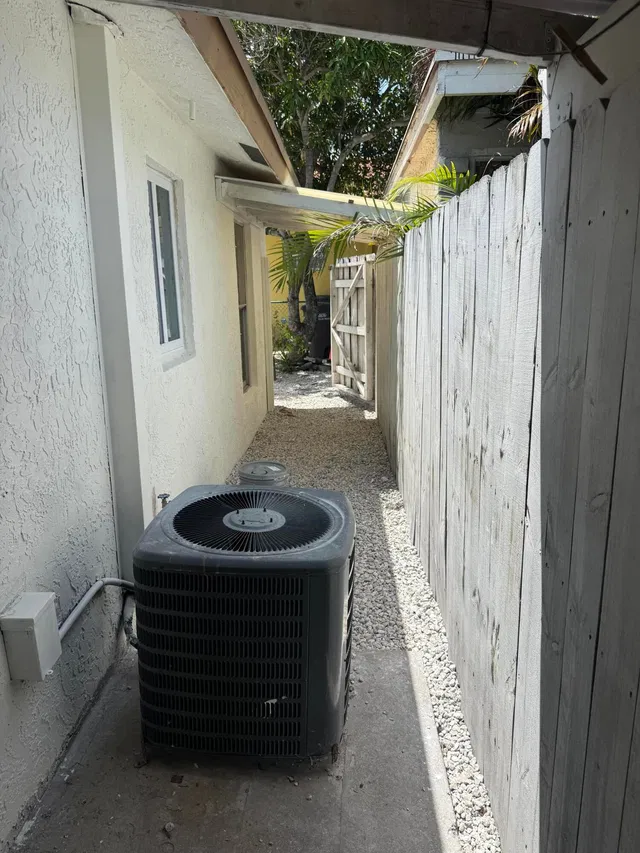 Residence photo 15